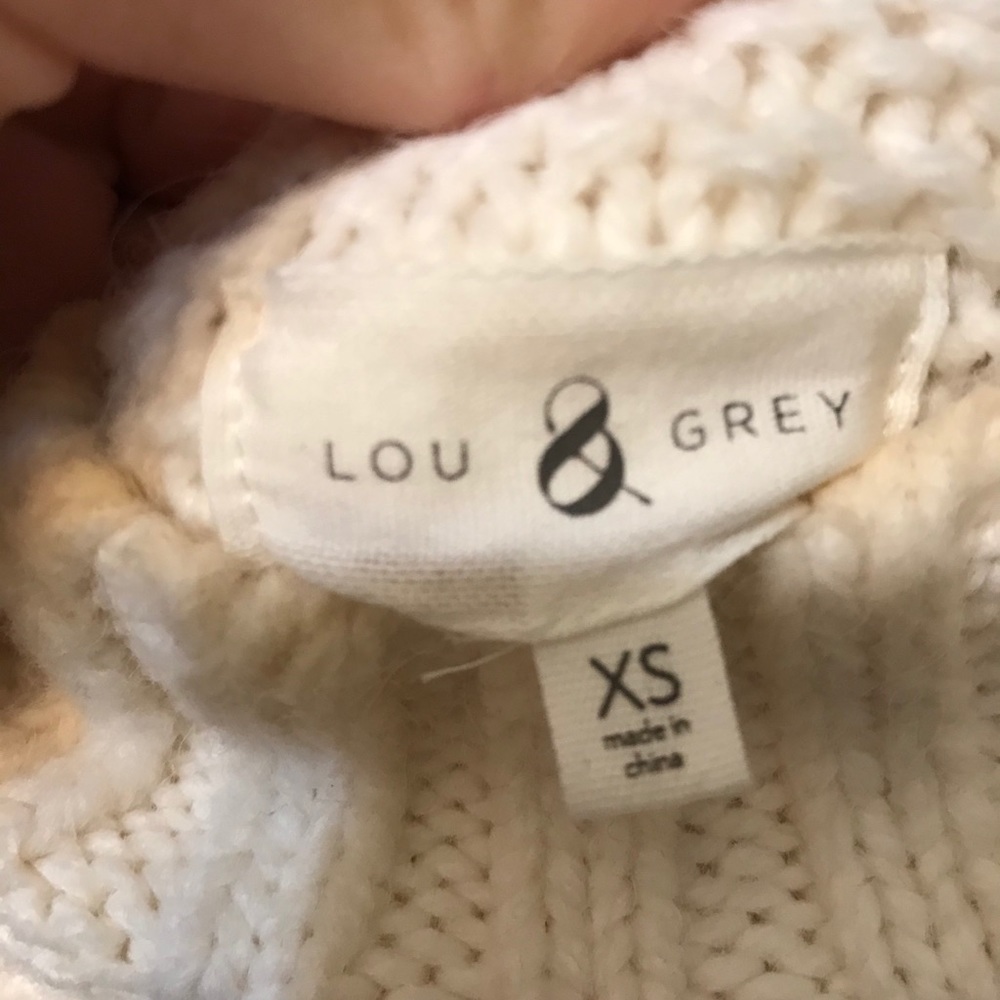 White sweater - Picture 2 of 2